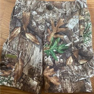 Magellan‎ Outdoors Camo Shorts- New